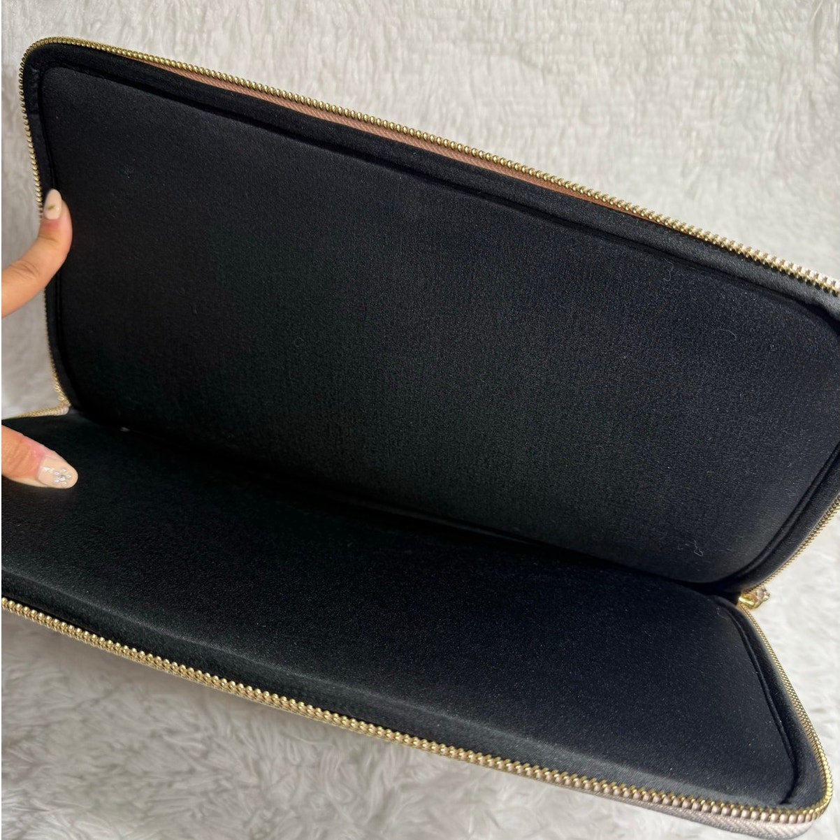 Kate Spade New York Blush Black Laptop Sleeve Case
