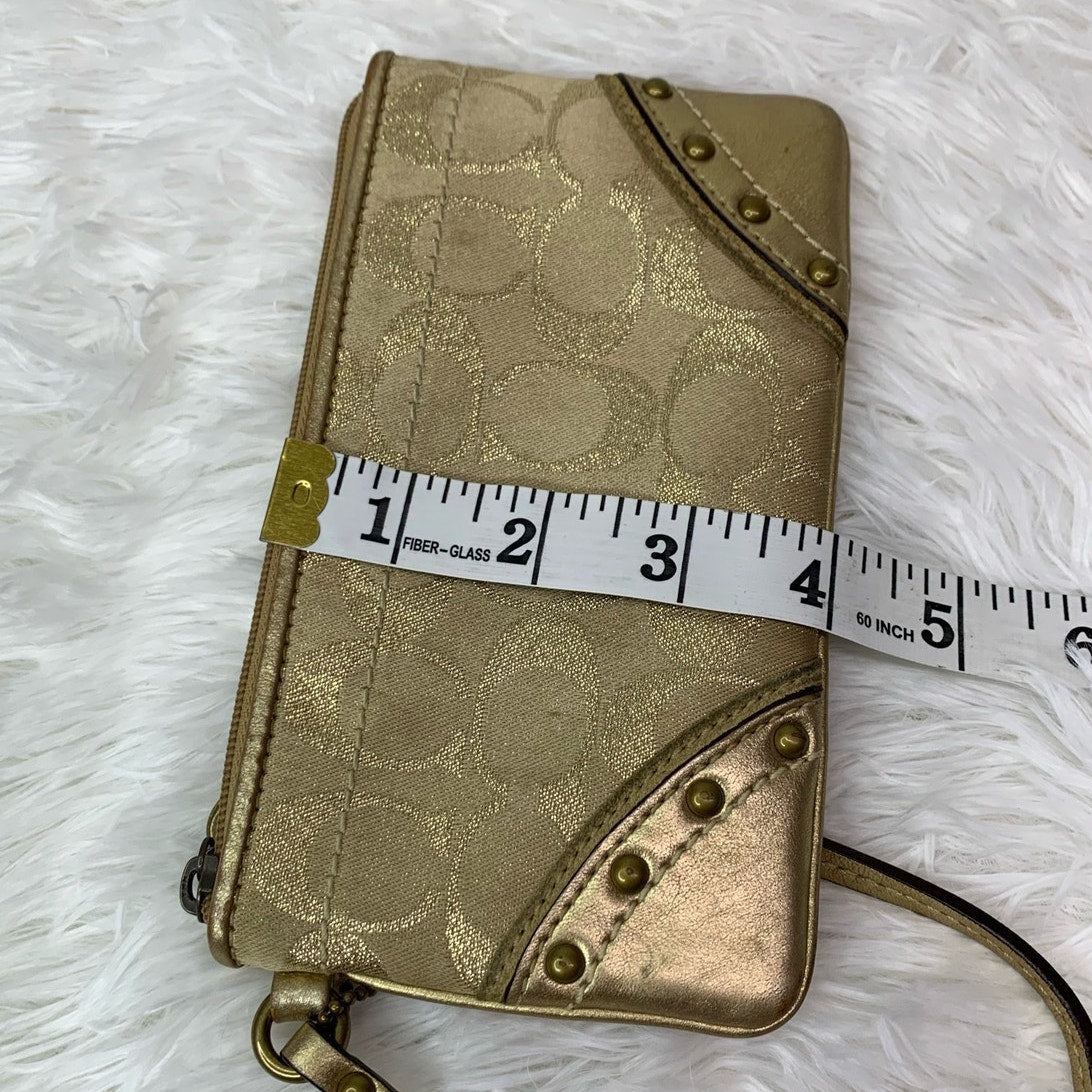 y2k COACH Gold Stud Signature Wristlet