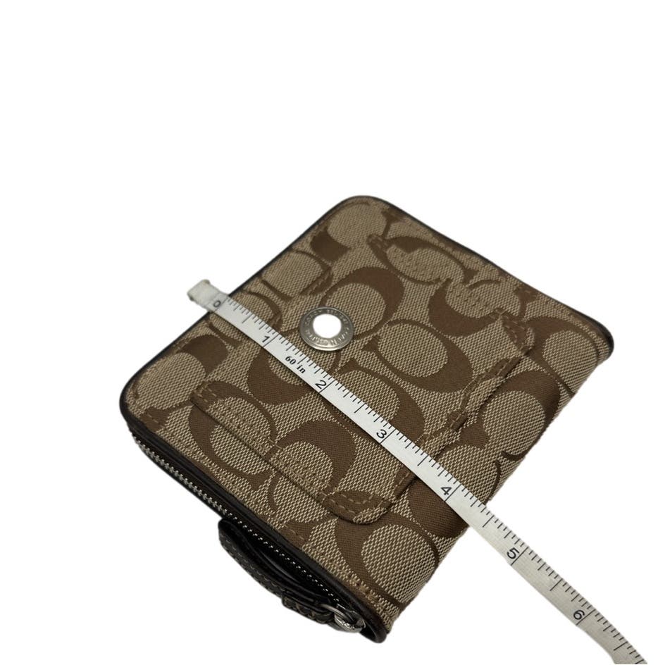 COACH Brown Signature Canvas Med Wallet