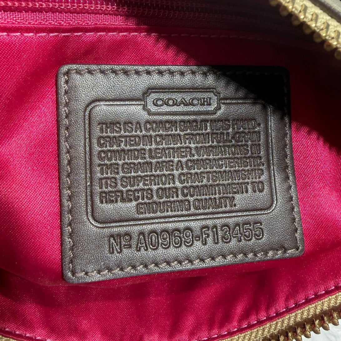 y2k Coach Soho Gold Metallic Leather Chain Strap Shoulder Bag
