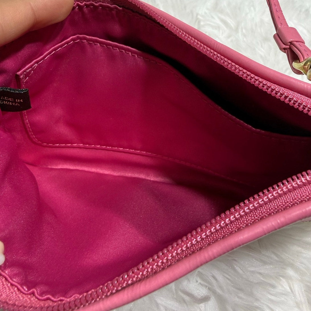 COACH y2k Rare Poppy Pinky Limited Edition Wristlet