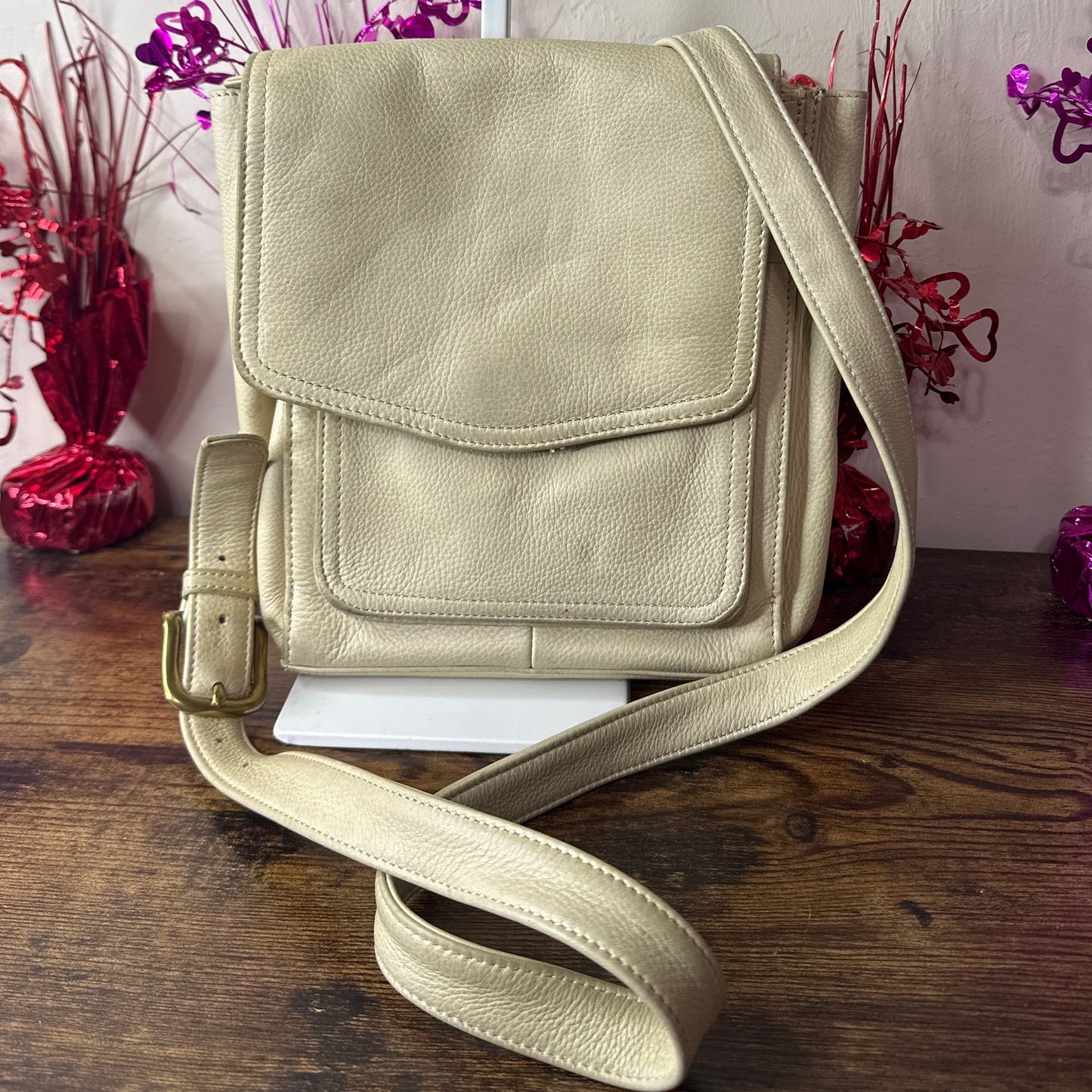 SALE Vintage FOSSIL Beige Crossbody