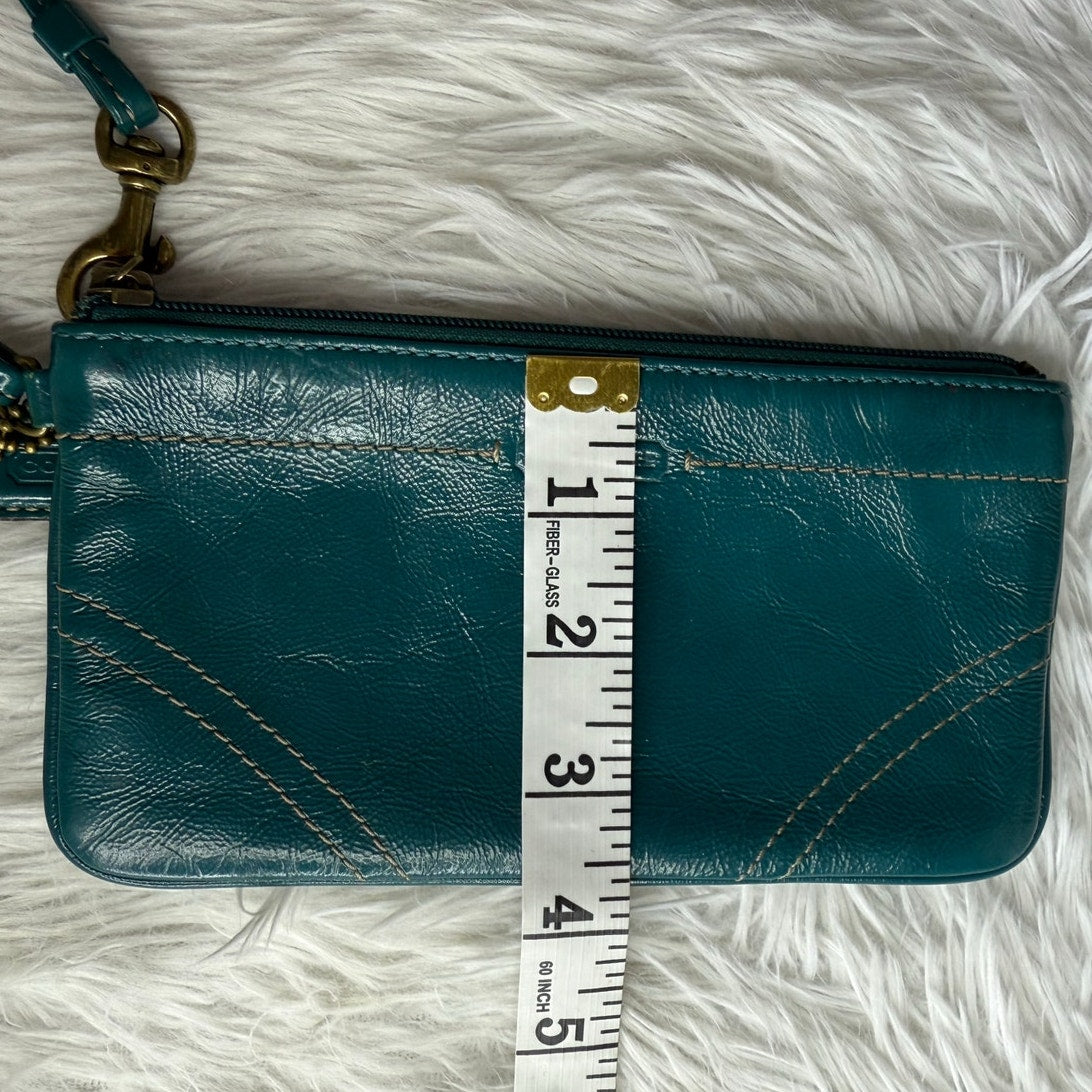 COACH y2k Patent Leather Wristlet