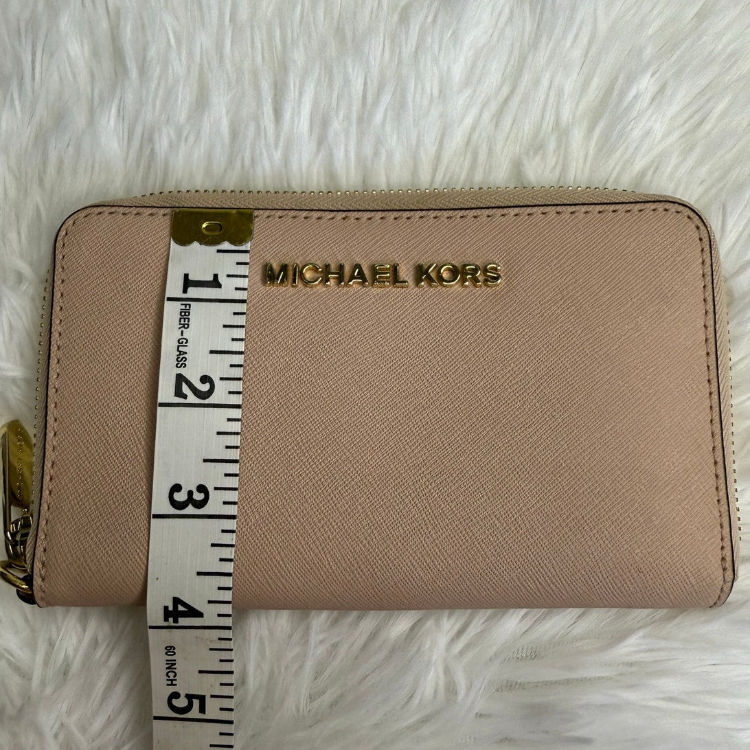 Michael Kors Zip Around Wallet