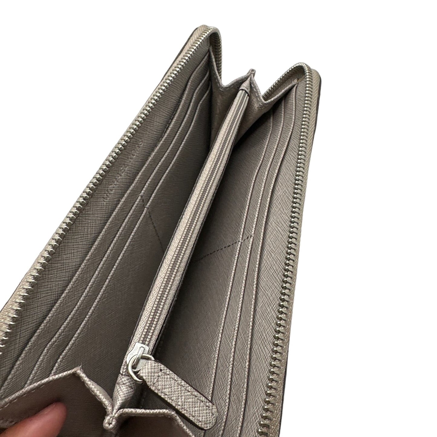 MICHAEL KORS Zip Around Wallet