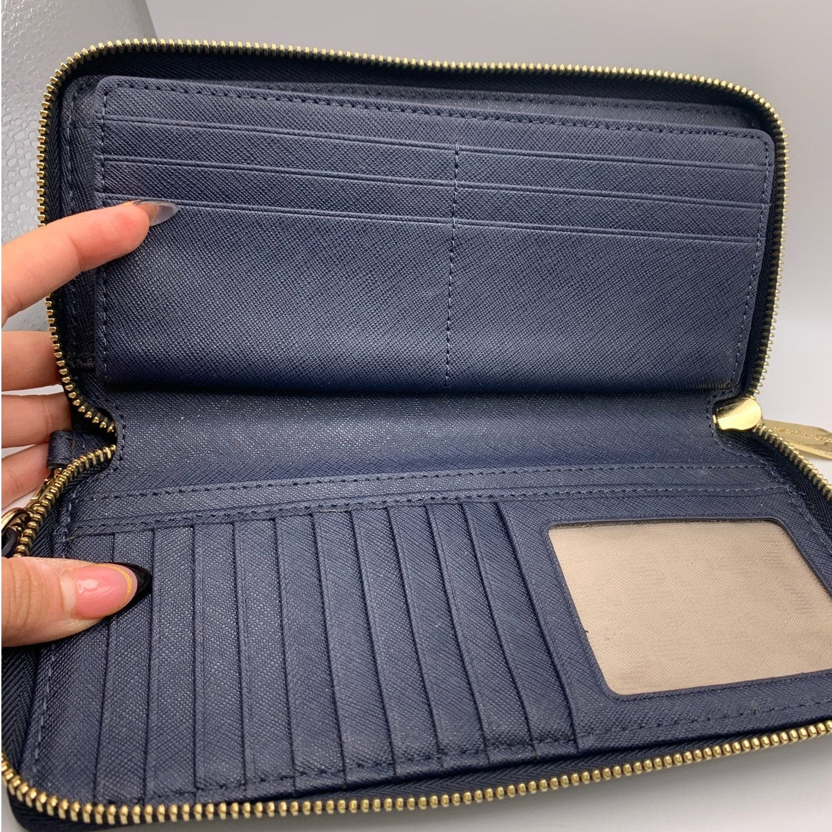 Michael Kors Navy Jet Set Zip Around Wallet