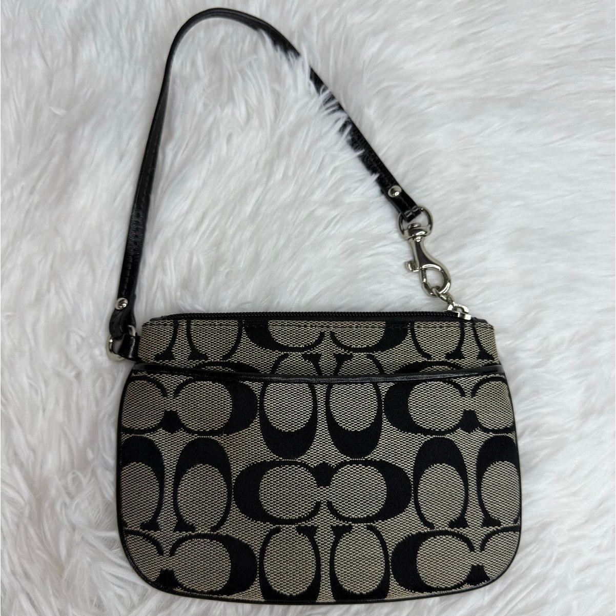 SALE COACH Black Gray Signature Canvas Wristlet