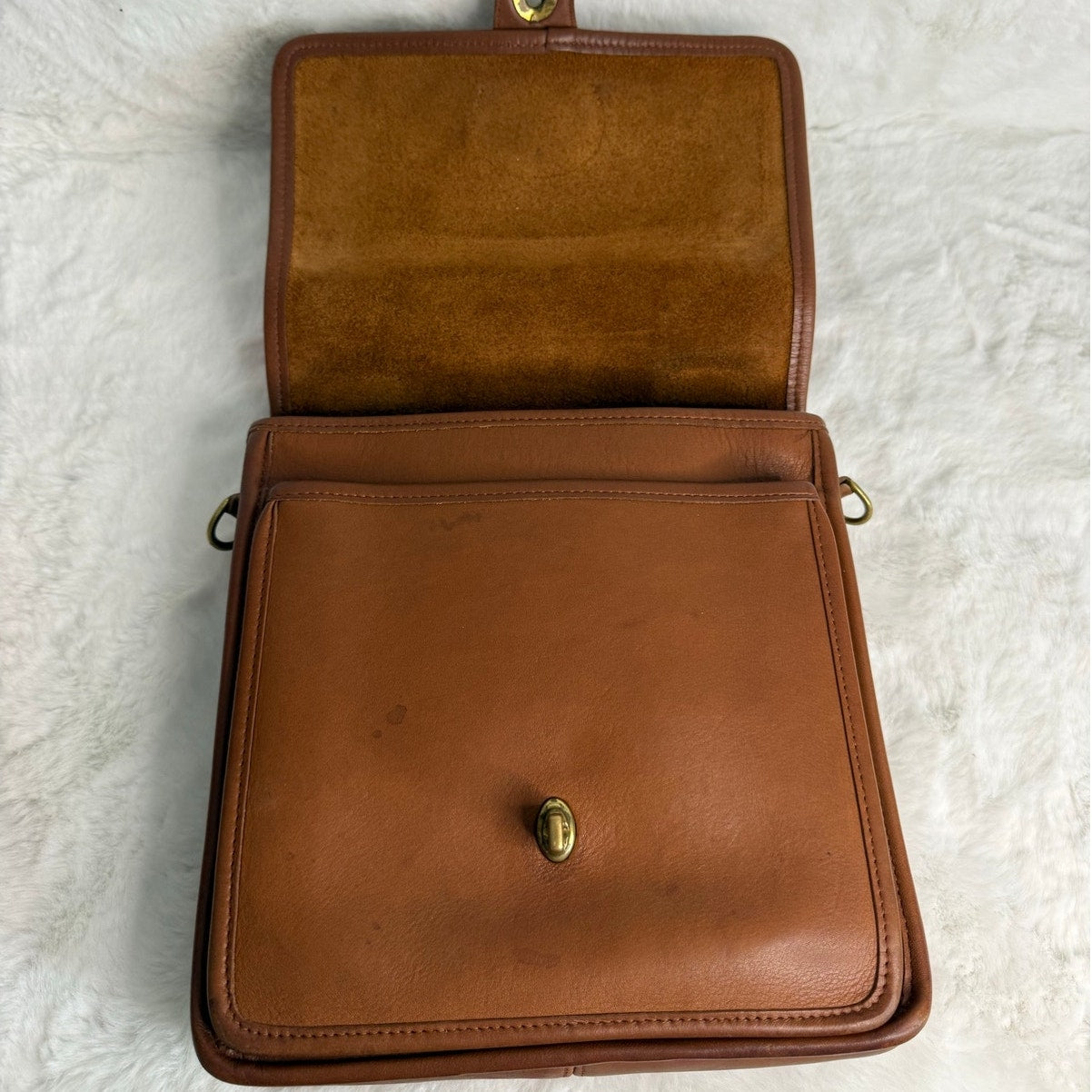 Vintage Coach 5130 Project Station British Tan Leather Crossbody Bag Purse