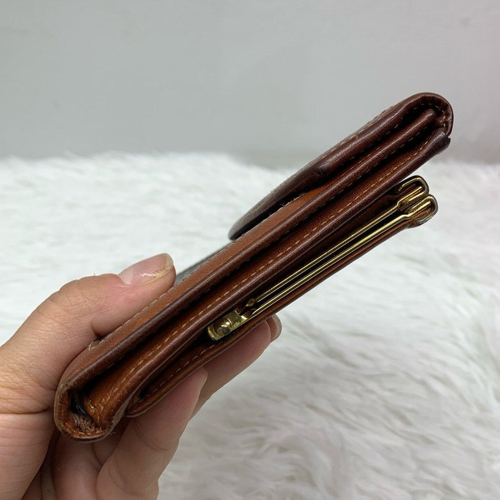 Vintage DOONEY & BOURKE Wallet