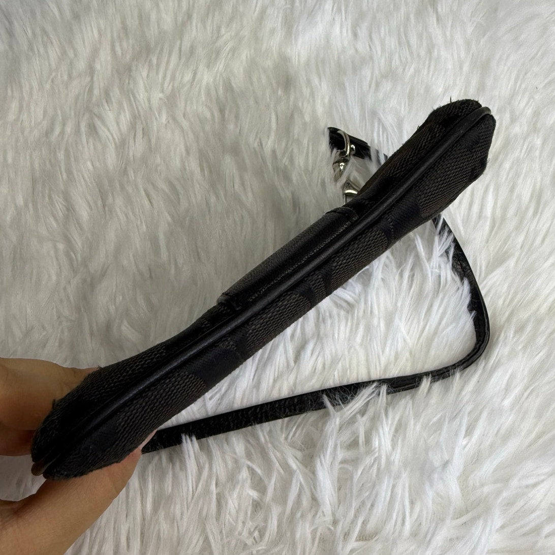 COACH Black Signature Canvas Wristlet