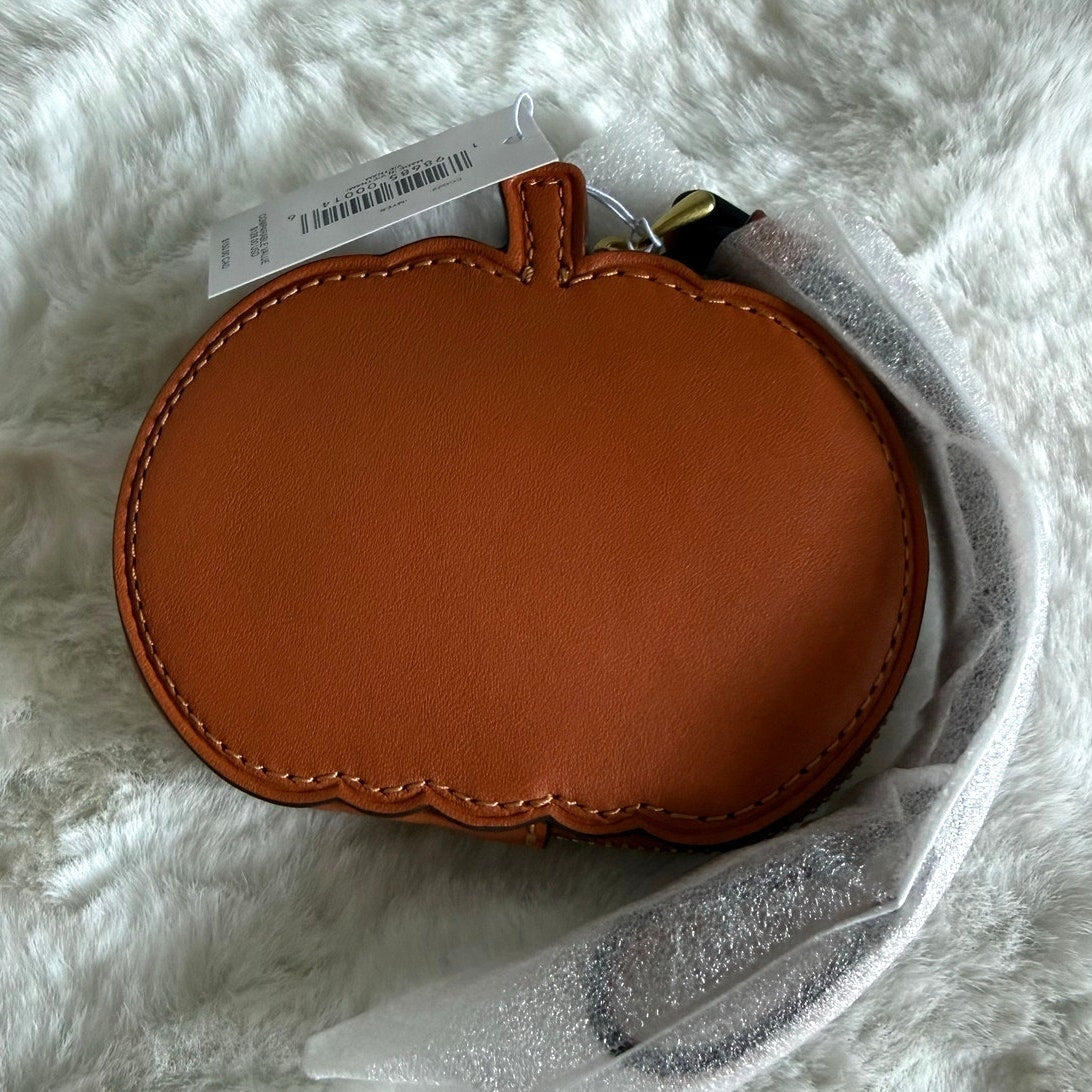 NWT Coach Pumpkin Coin Case Wristlet