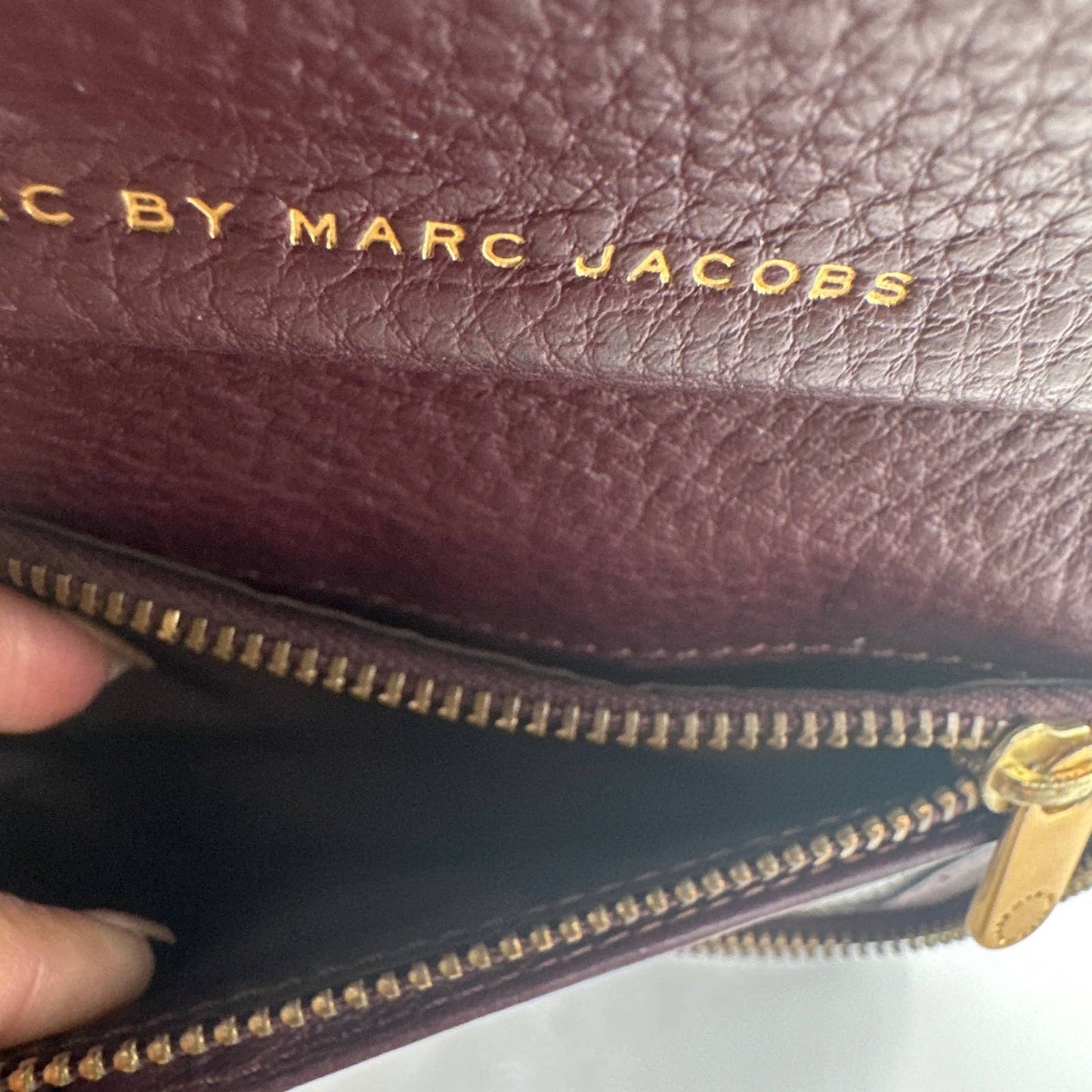 MARC by MARC JACOBS Dark Burgundy Zip Around wallet