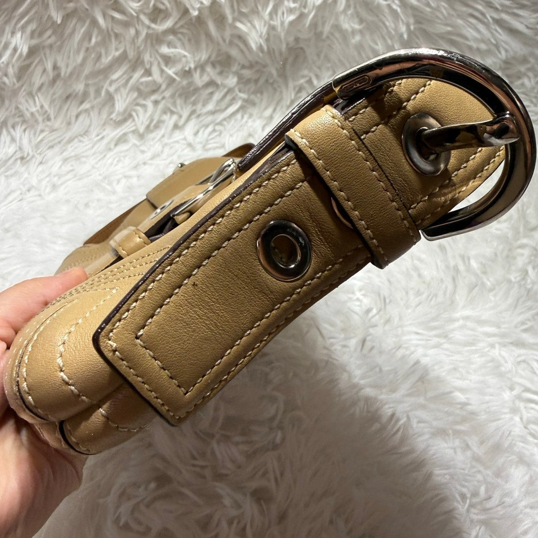 Vintage COACH Y2k Soho Saddle Tan Flap Shoulder Bag