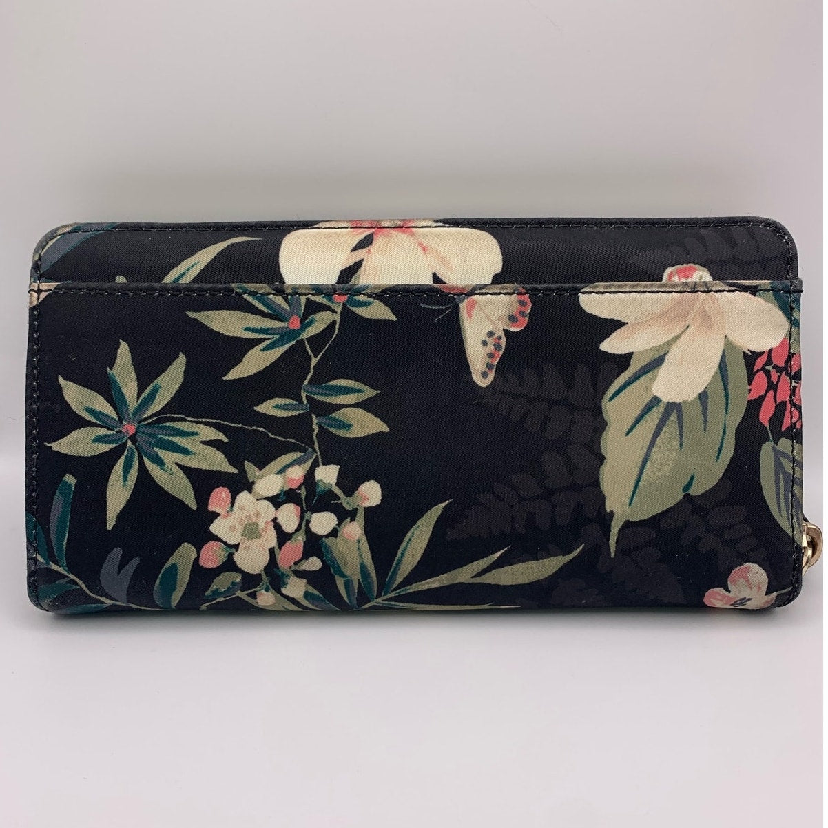 Kate Spade New York Black Wilson Road Botanical Neda Wallet