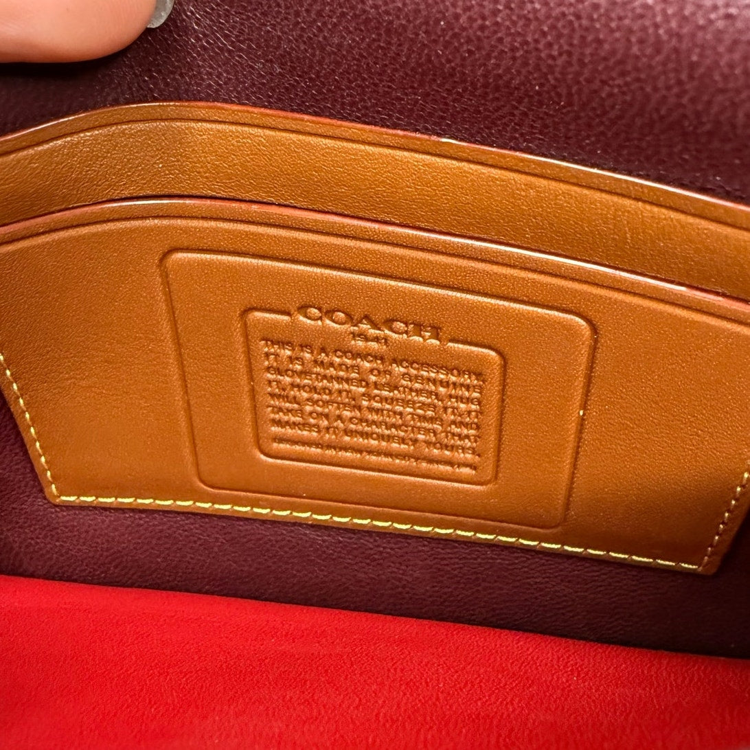Clutch 209 CHF Glovetanned Leather Clutch Wristlet