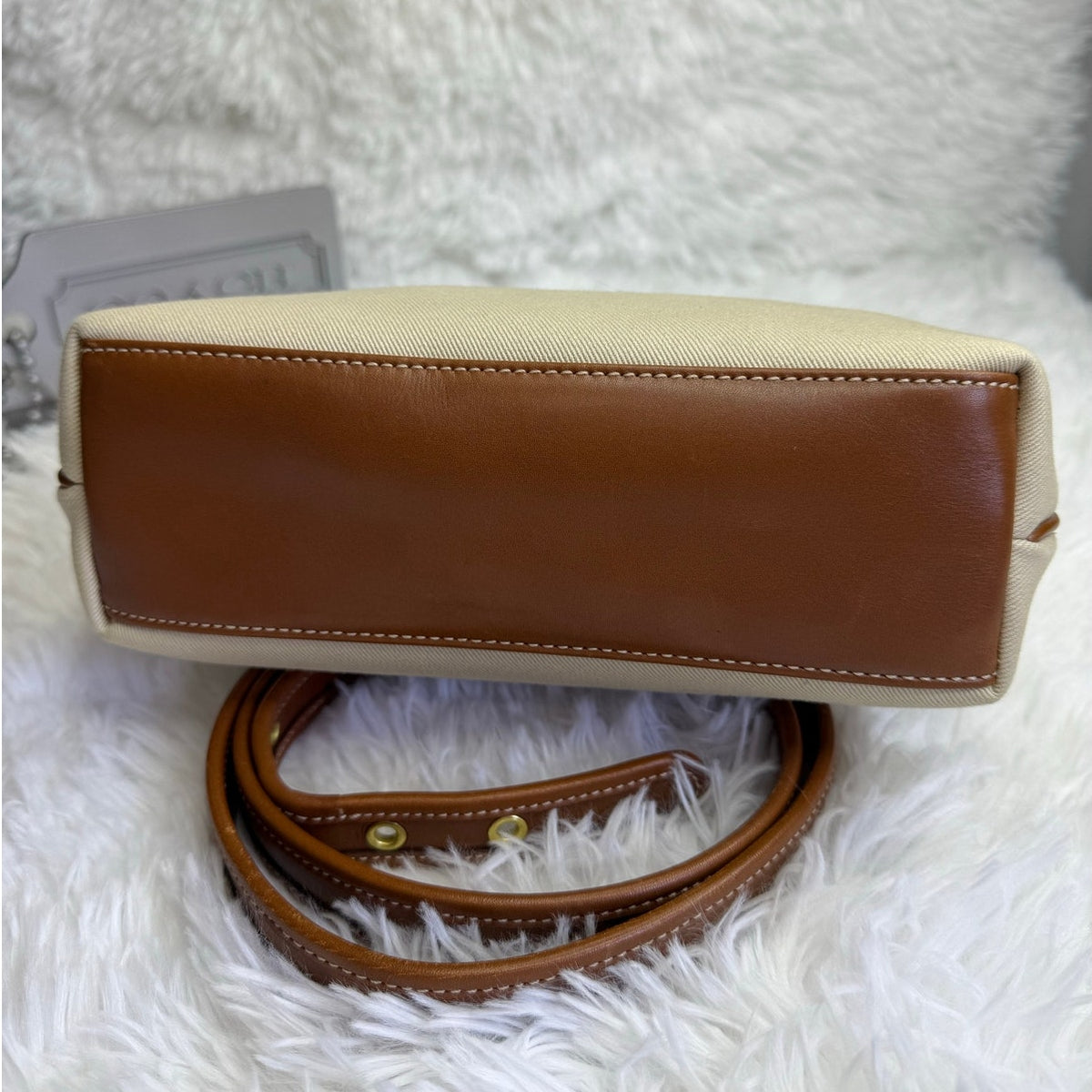 Vintage COACH y2k 2002 9123 Legacy Khaki Leather Canvas Crossbody Shoulder Bag