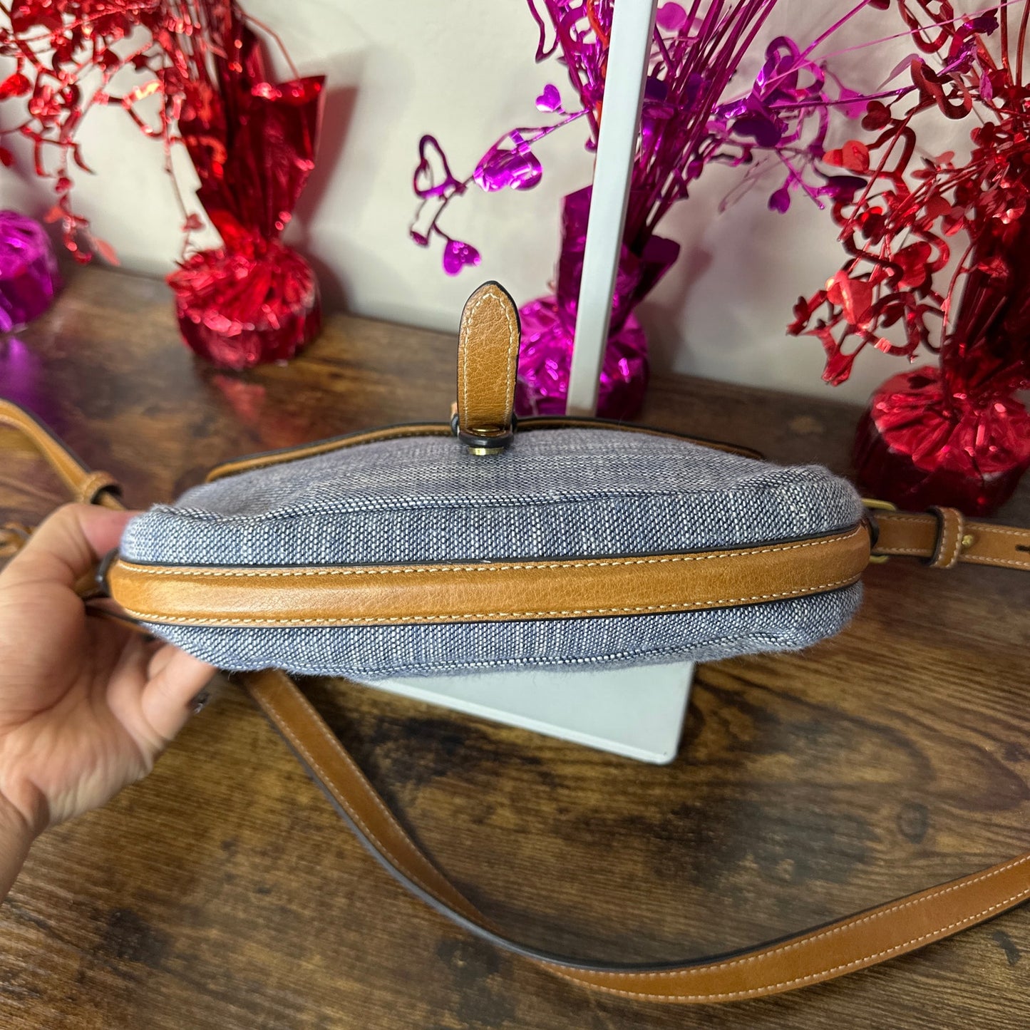 SALE FOSSIL Denim Kendall Crossbody Chambray