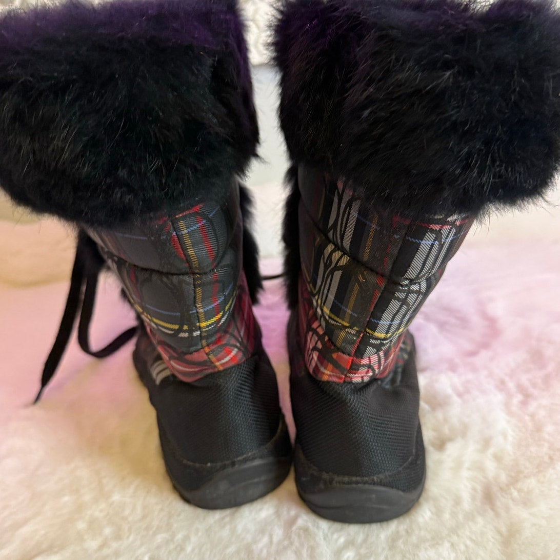 COACH Poppy Jennie Red Plaid Boot 6.5B