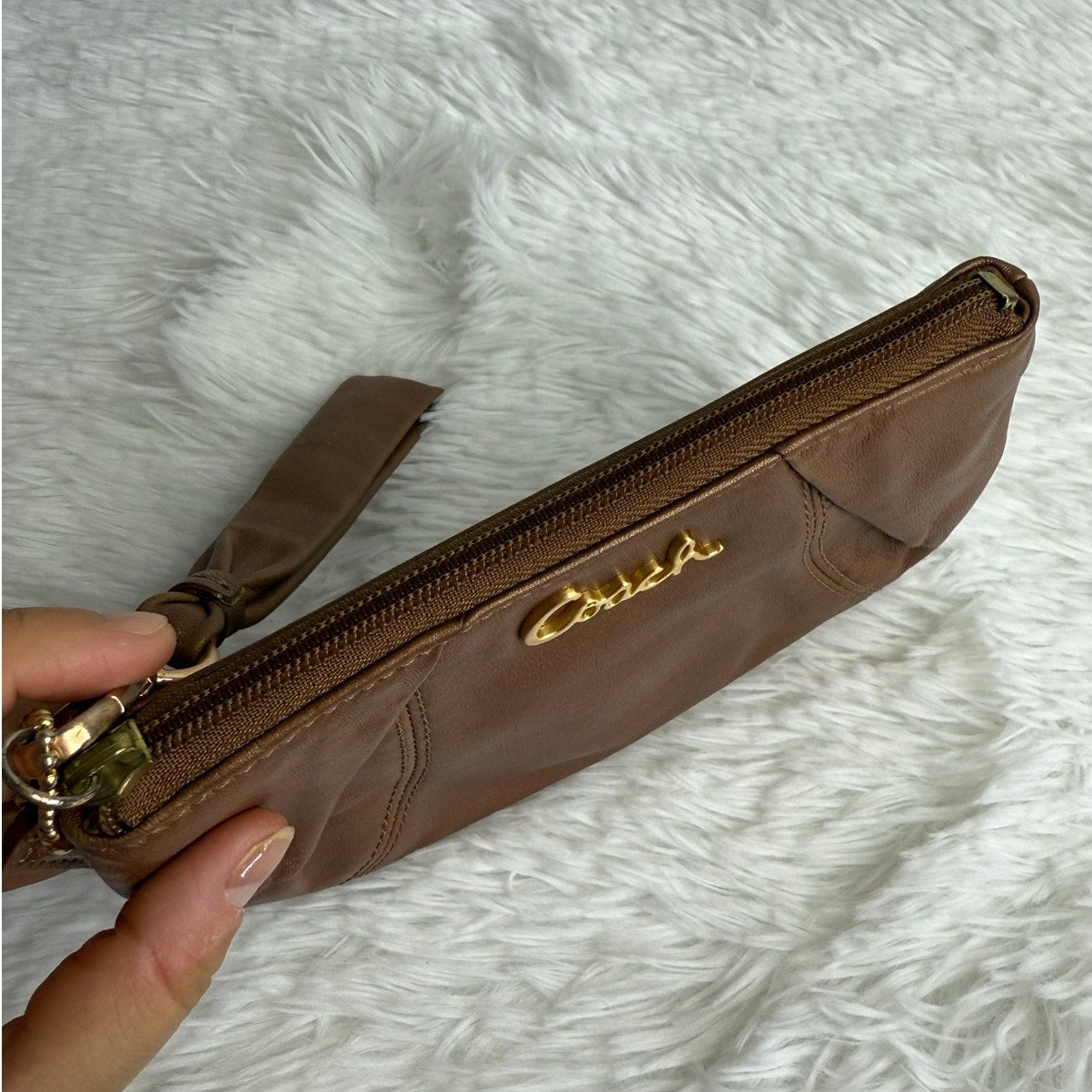 COACH Par Brown Wristlet
