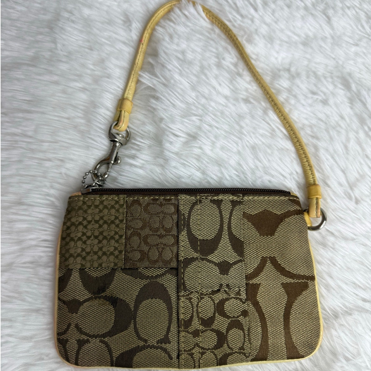 SALE COACH Signature Brown Wristlet