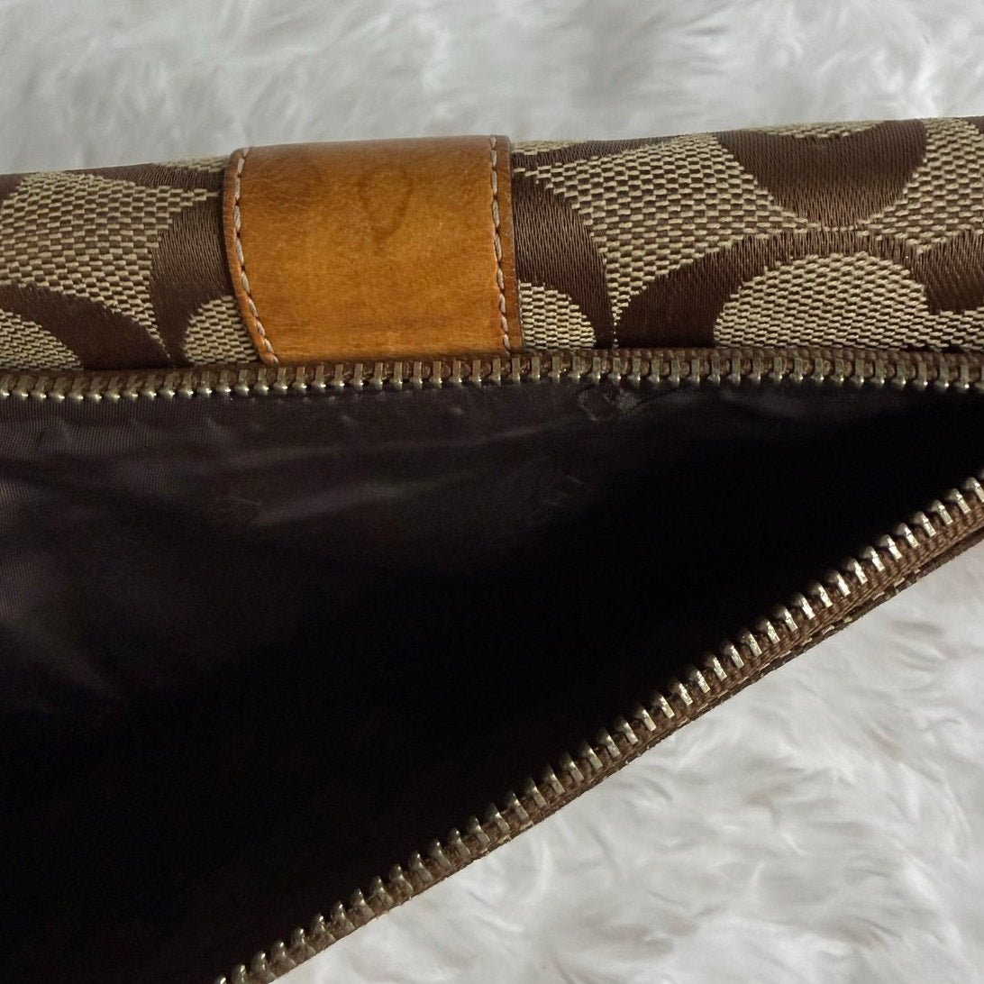 Coach Tan Brown Signature Wallet