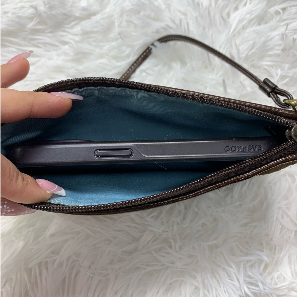y2k COACH Vintage Brown Suede Wristlet
