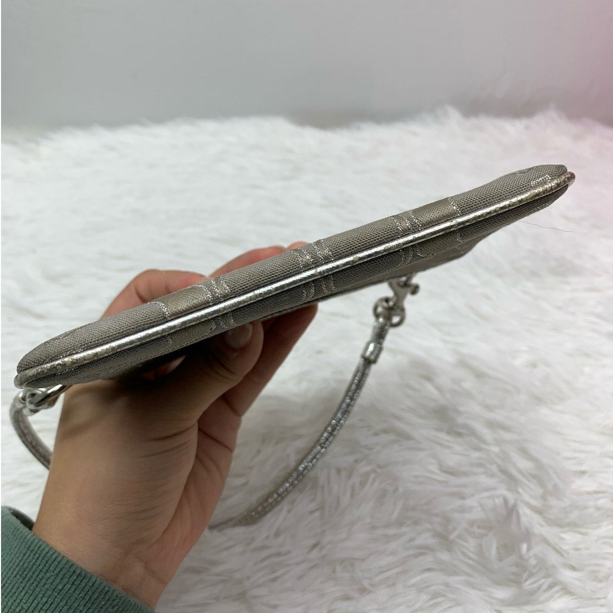 SALE COACH Poppy Wristlet