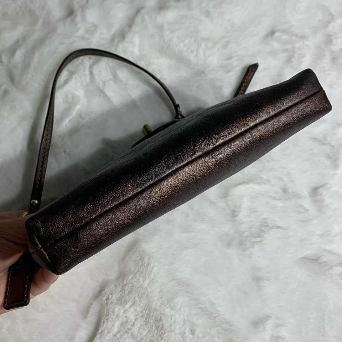 y2k COACH Bronze Turnlock Wristlet