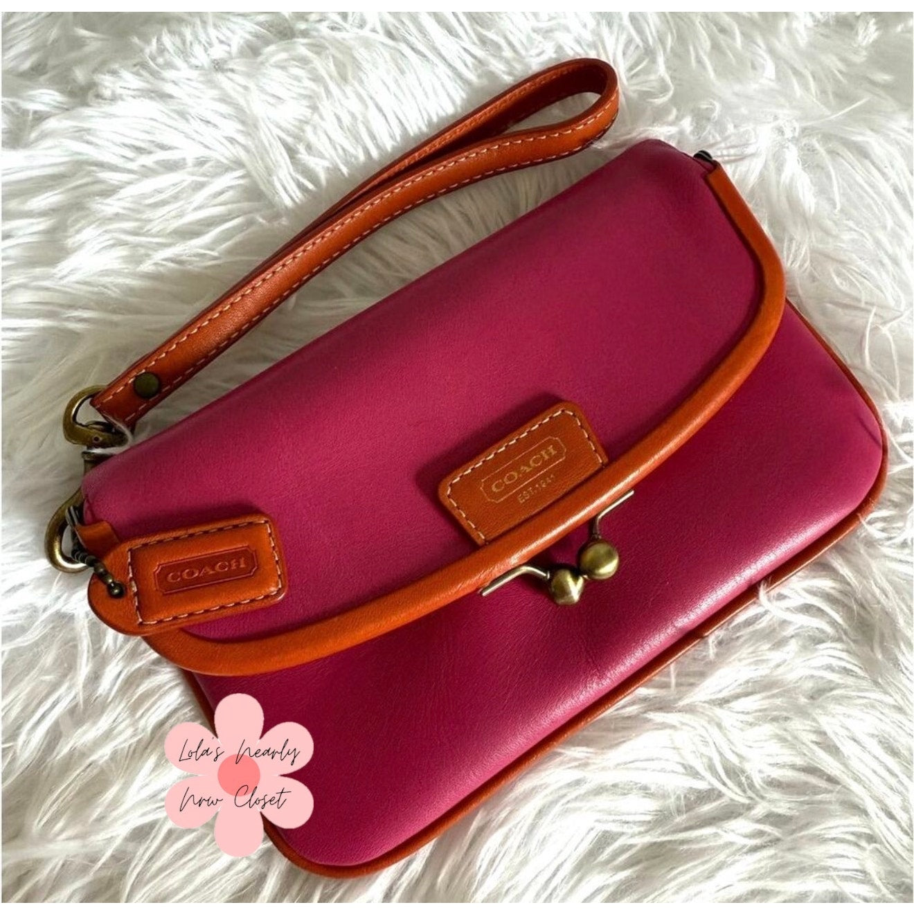 Rare y2k COACH Legacy Clutch Wristlet