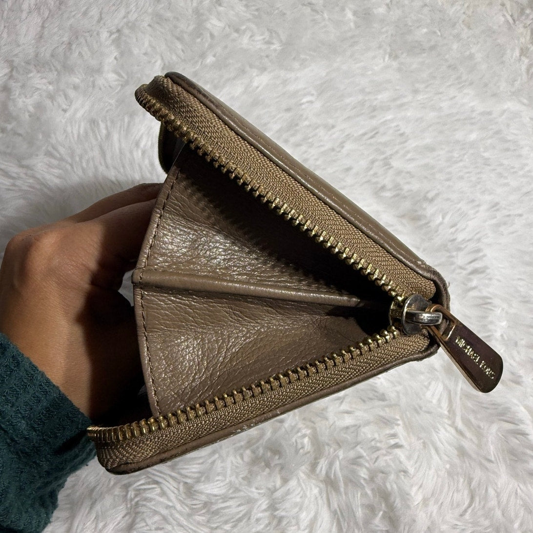MICHAEL KORS Zip Around Wallet