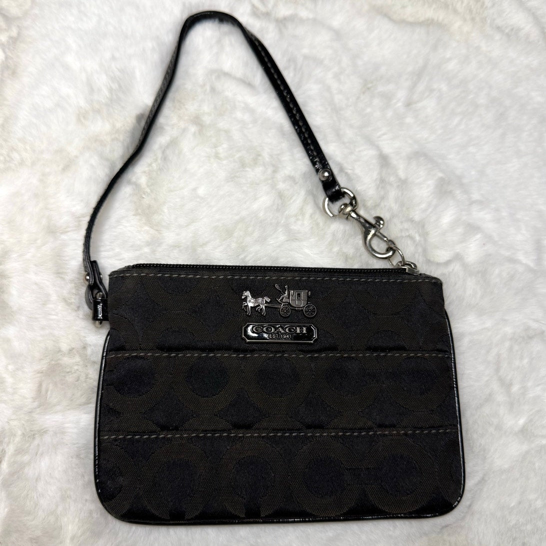 SALE COACH Black Signature Wristlet