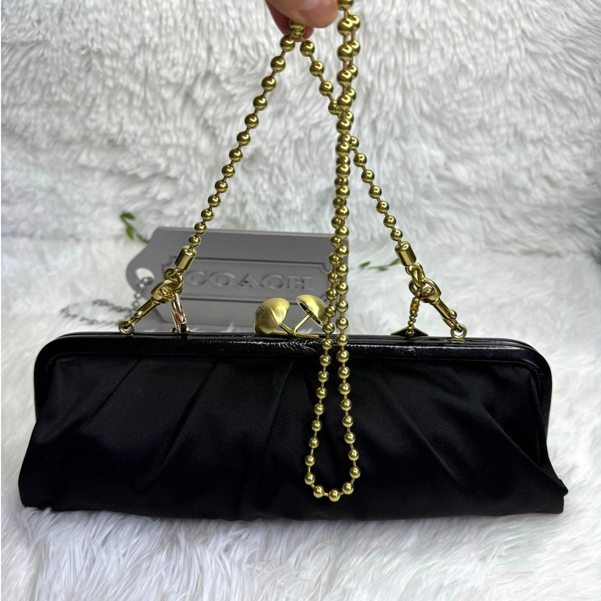 Vintage COACH y2k 2009 Kisslock Black Satin Clutch Shoulder Bag