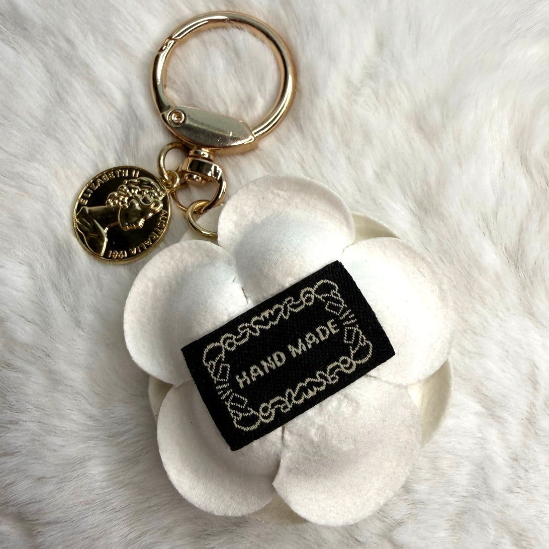 Flower White Bag Charm Keychain Fashion Charm