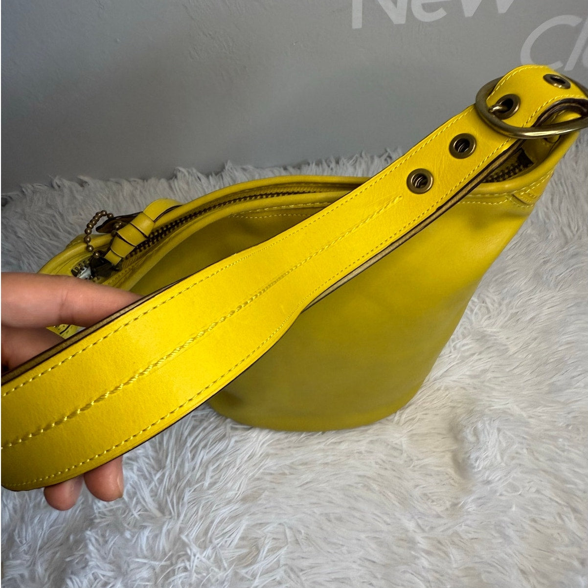 y2k COACH 2007 Bleecker 11422 Yellow Duffle Bucket Shoulder Bag Crossbody