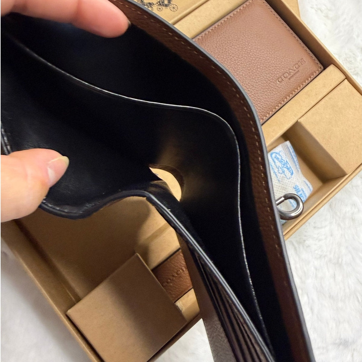 NIB / NWT COACH Men Unisex Brown Gift Set of 3 Wallets Keychain