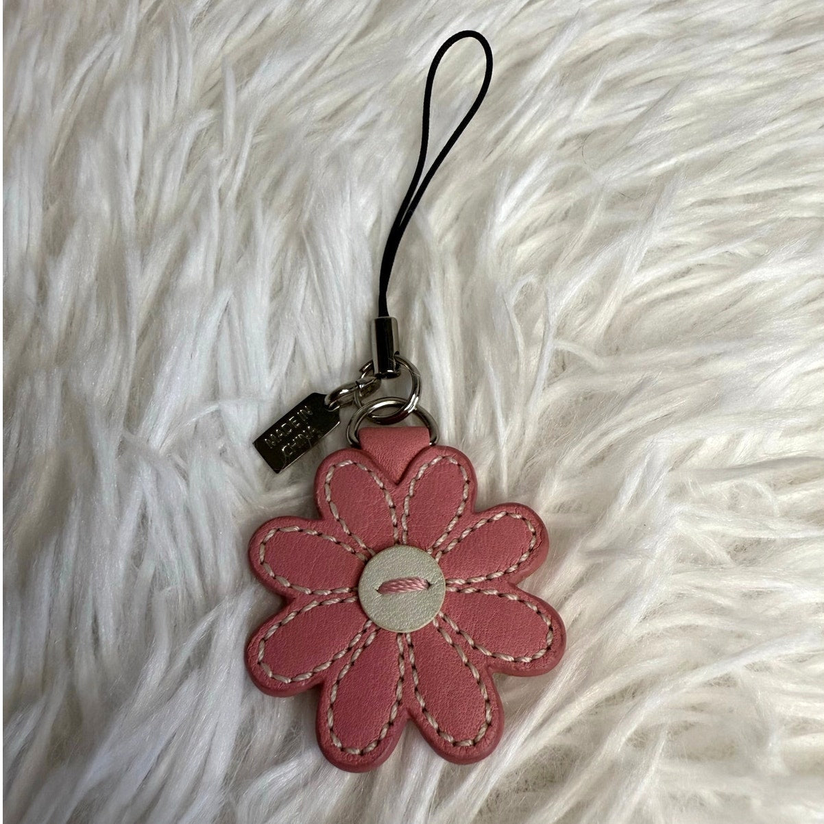 1.5" y2k COACH Vintage Daisy Flower Bag Charm Key Fob