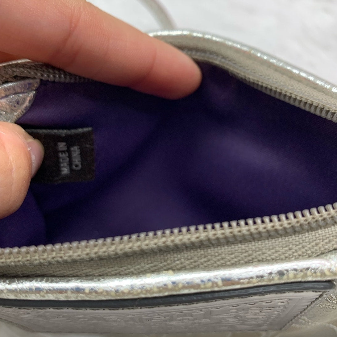 SALE COACH Poppy Wristlet