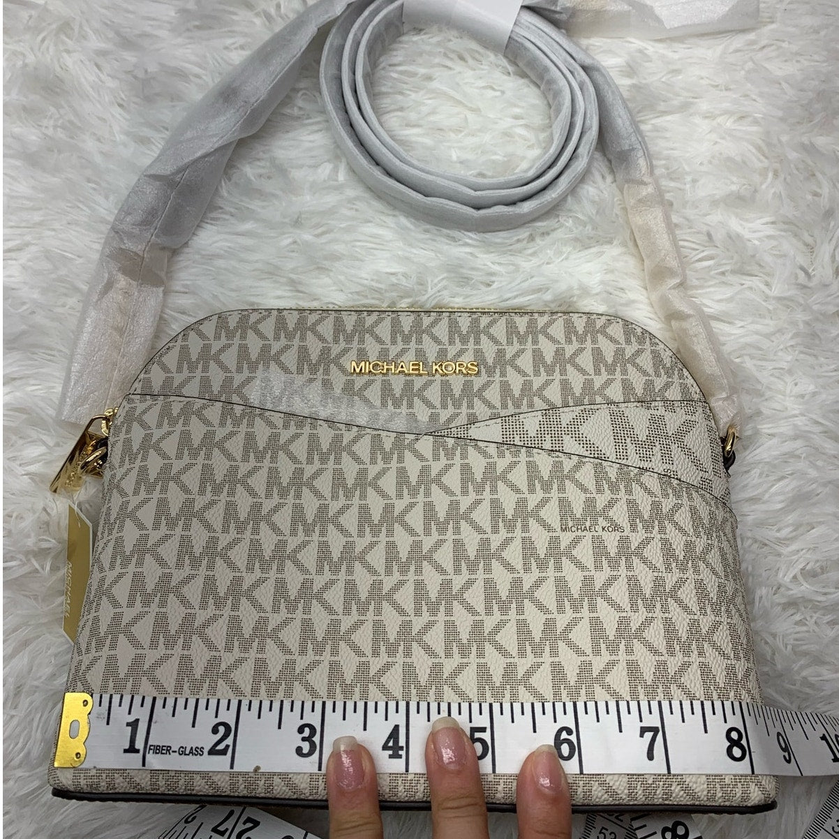 NWT MICHAEL KORS Jet Set Travel Medium Logo Dome Crossbody Bag