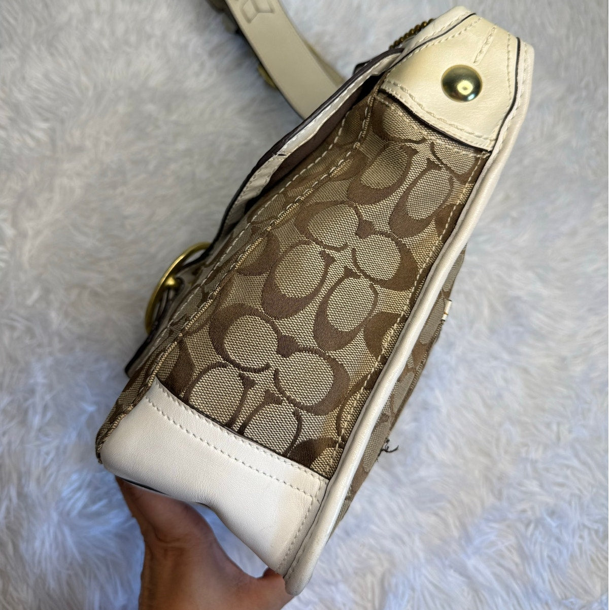 y2k COACH 2007 Bleeker 11434 Brown Bone Canvas Flap Shoulder Bag