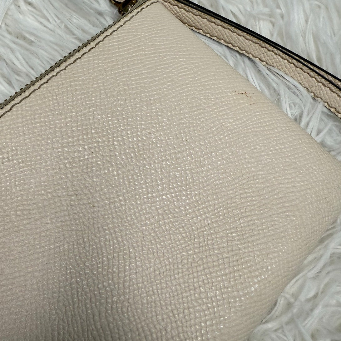 COACH White Zip Wristlet