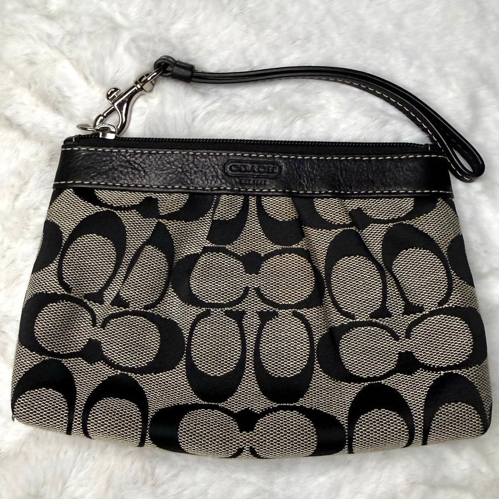 COACH Black Gray Wristlet
