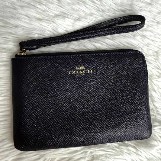 COACH NAVY Wristlet