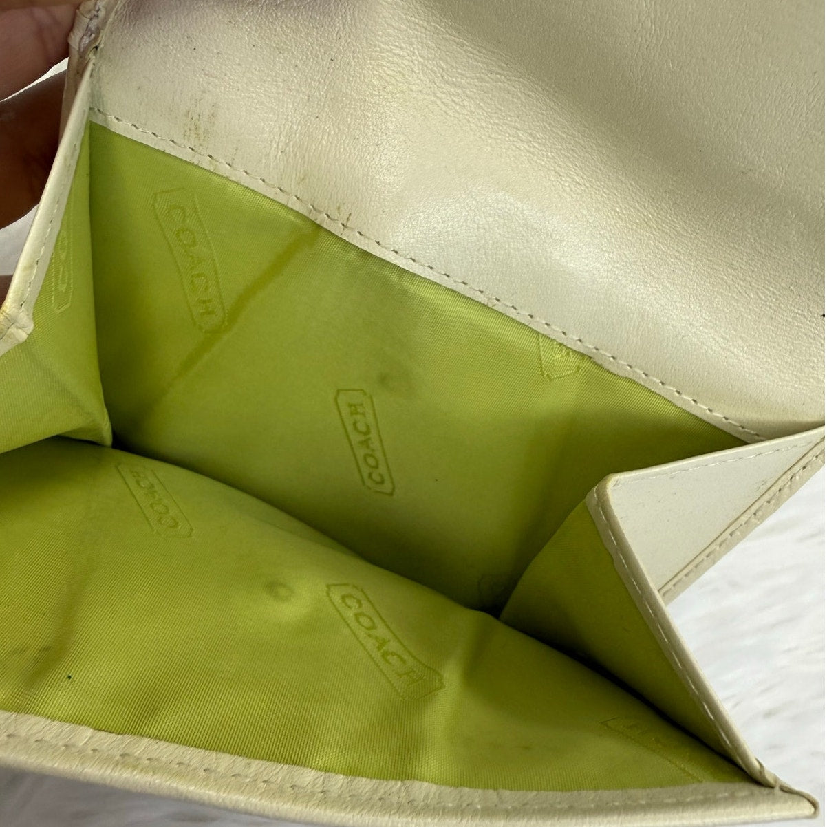 Vintage COACH y2k Lime Wallet