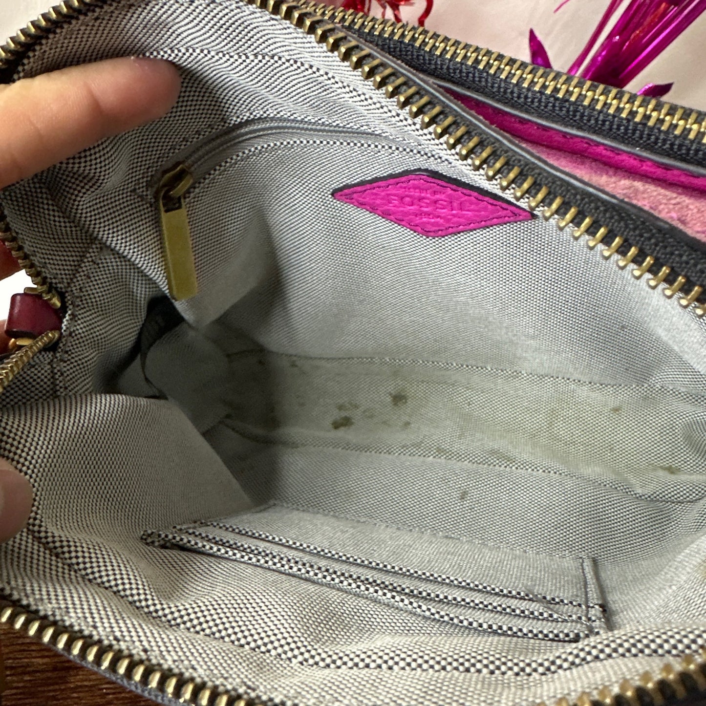 SALE FOSSIL Fuchsia Crossbody