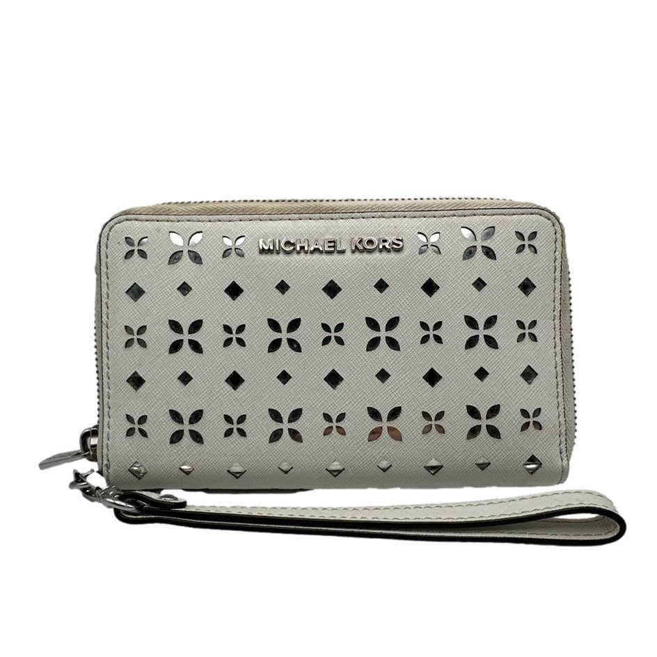 MICHAEL KORS Off white and Silver Jet Set Wallet