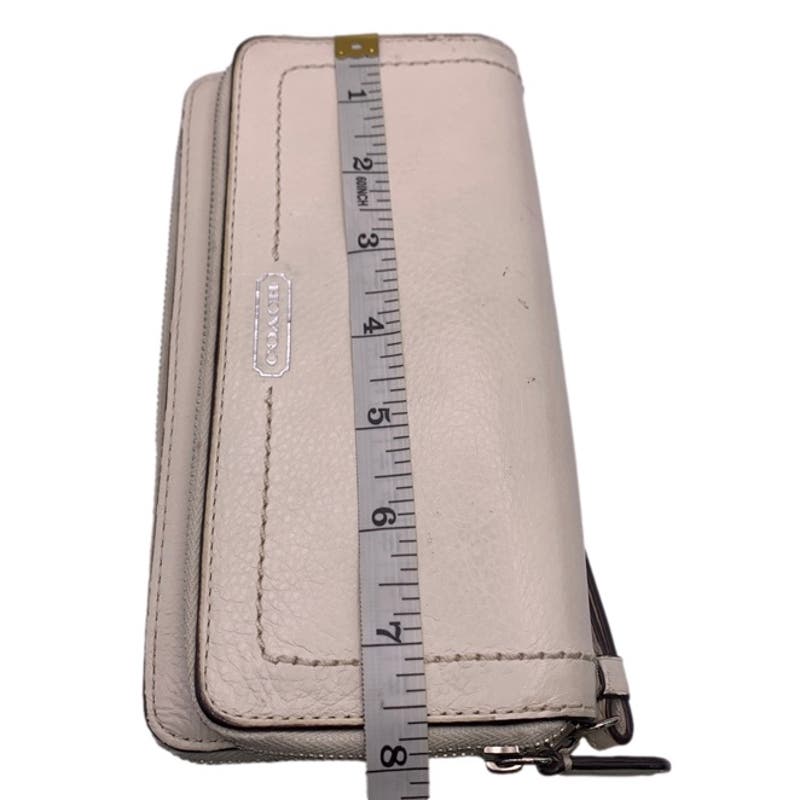 COACH Off White Zip Around Wallet