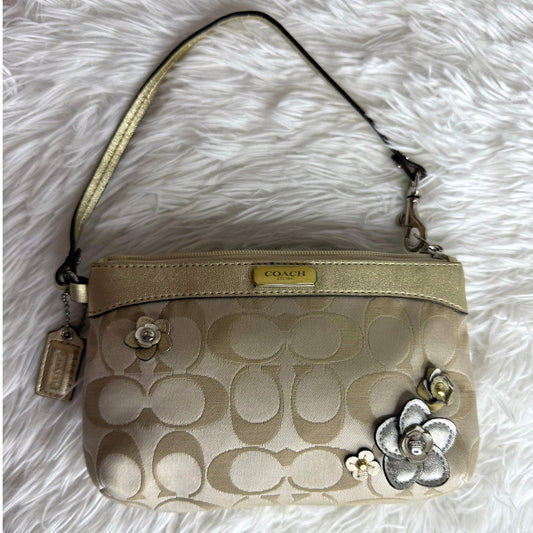 y2k COACH Gold Tan Floral Signature Canvas Wristlet