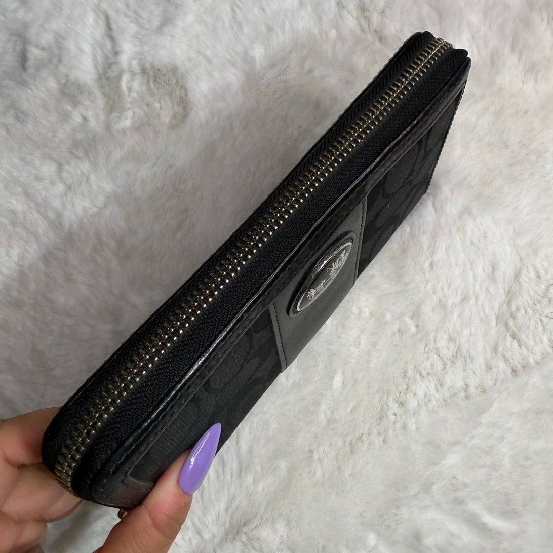 COACH y2k Black Canvas Leatherware Legacy Signature Wallet