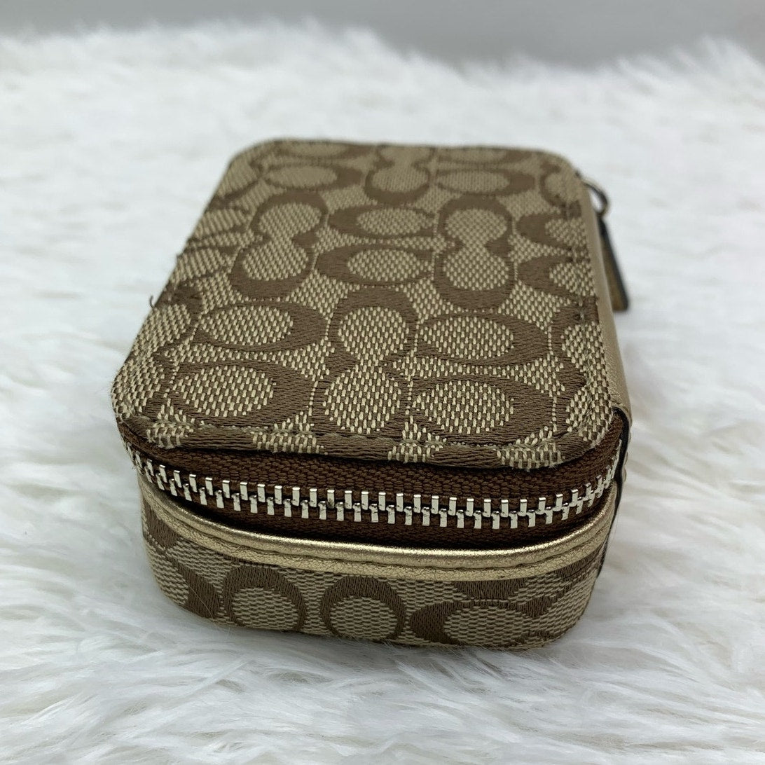 COACH Triple pill case / small case