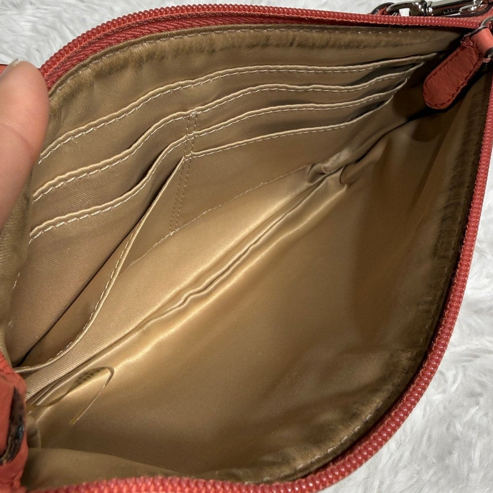 COACH Campbell Signature Laura Mini Purse Wristlet F51661